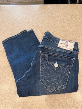 True Religion Blue Ricky Relaxed Straight size 30X33 no distressing